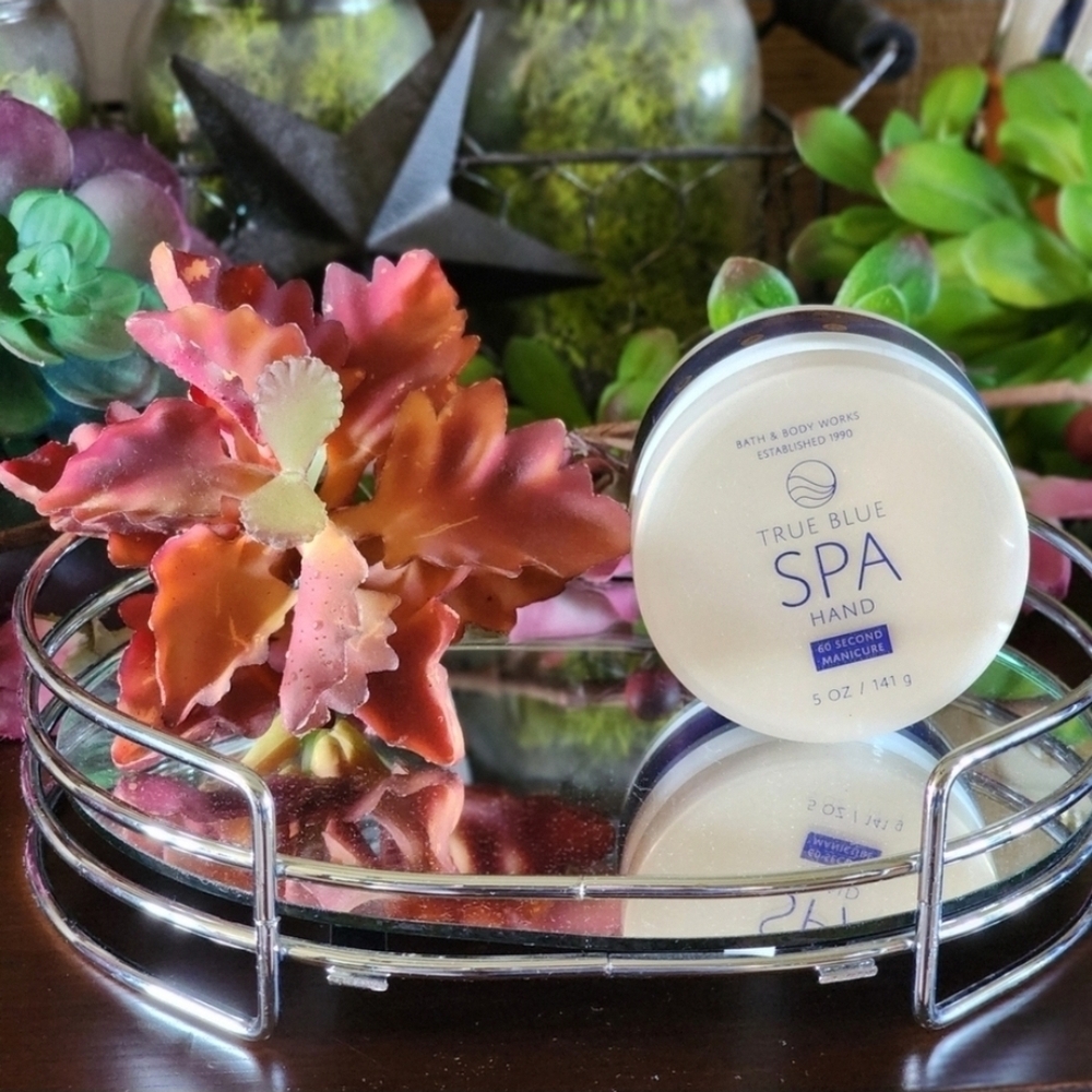 Bath & Body Works True Blue Spa 60 Second Manicure